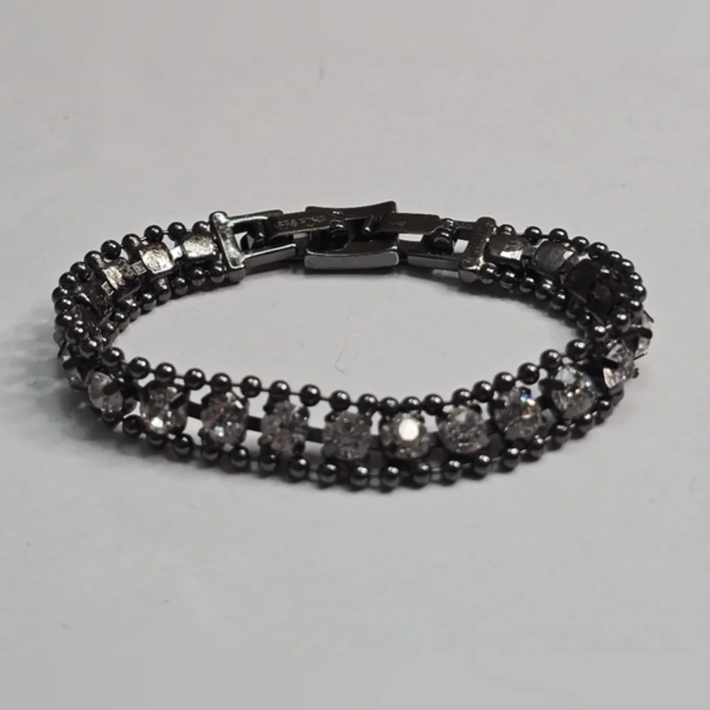 Stella & Dot‎ Sparkling Silver and Black Bracelet